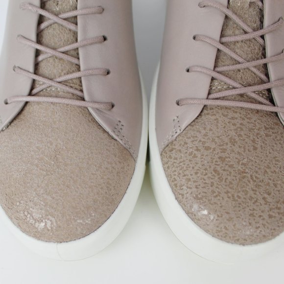 NEW ECCO Soft 8 Comfort Leather Sneaker - Picture 7 of 16